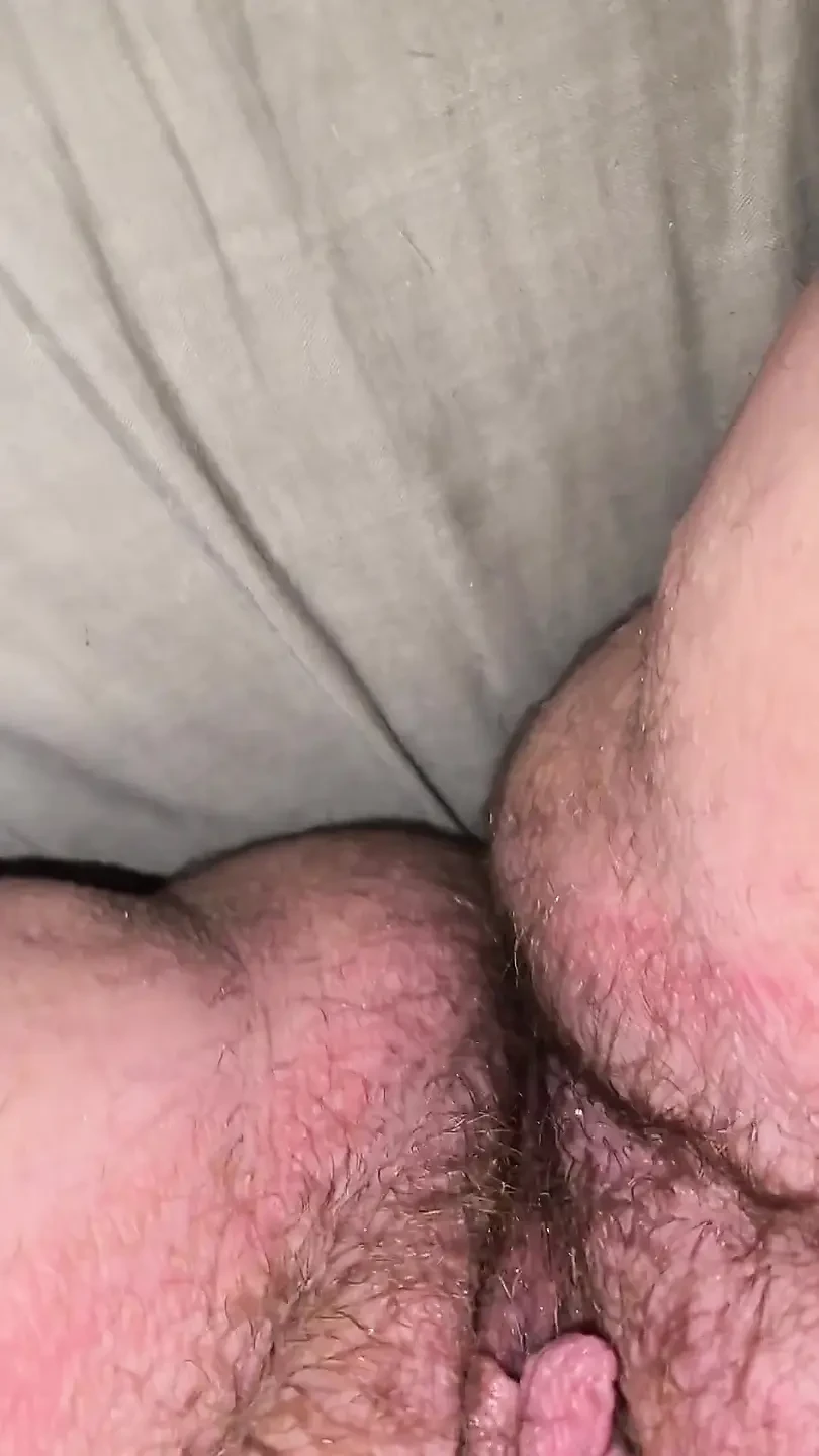毛茸茸的手淫阴户
