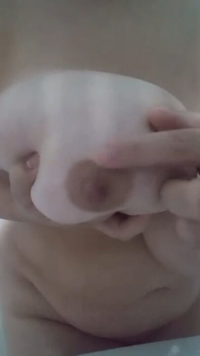 Pelacur Algeria bertetek besar vol 2