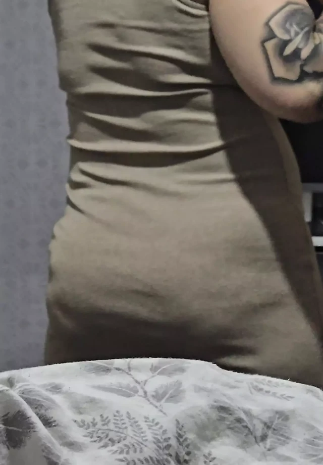 Step mom naked like a bitch in front of Indian step son dick