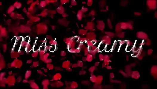 Fransız öğretmen çıplaklar plajında mastürbasyon yapıyor