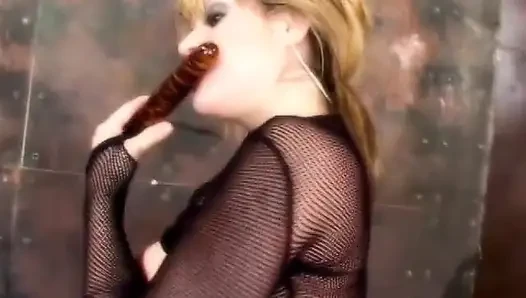 Gorgeous babe spreads her legs and finger fucks her tight cunt