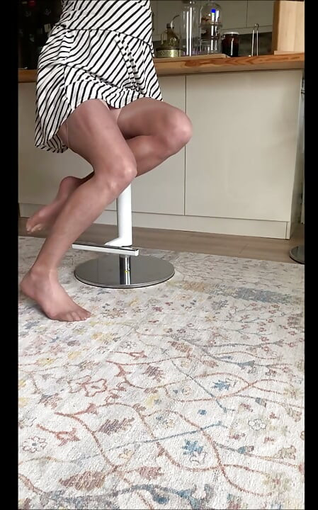 Je suis enceinte de mon beau-père... mon clitoris s'est agrandi...