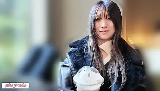 A Shy Rural Woman Chases Dreams in Tokyo as Temptation Gradually Pulls Her Deeper
