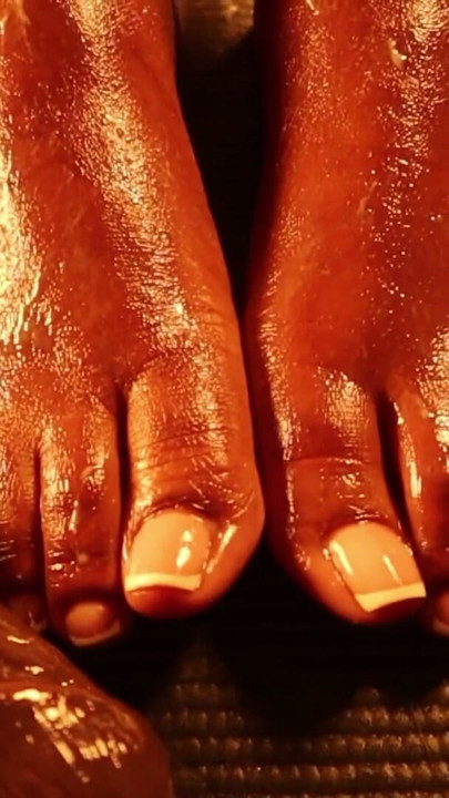 Lola Black XXX Ebony Feet In High Heels | Clip 1