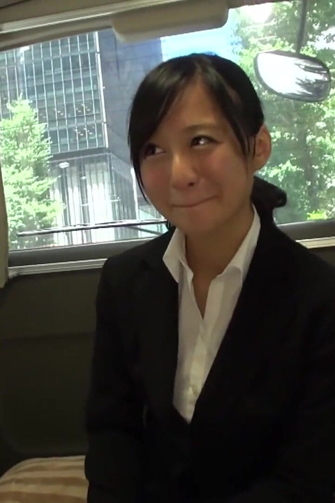 A Bright Smile Behind the Recruit Suit. an Elegant Beauty Reveals Her Secret Side -part.1