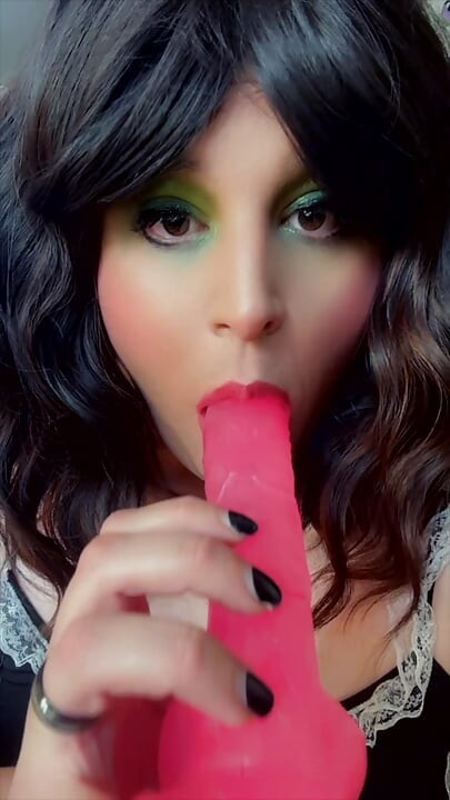 Sissy shelby adalah pembantu bejat