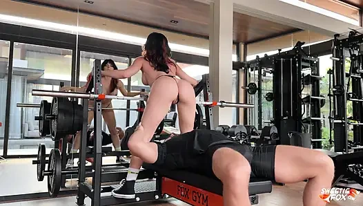 Fitness Brunette Facesittings, Deepthroats and Passionate Fucks till Cum in Mouth in Gym