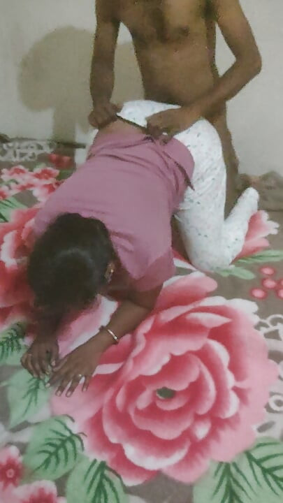 Desi aunty ki chdai