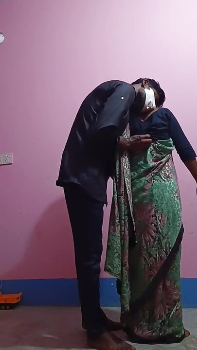 Bangladeshi viral video girlfriend and boyfriend.