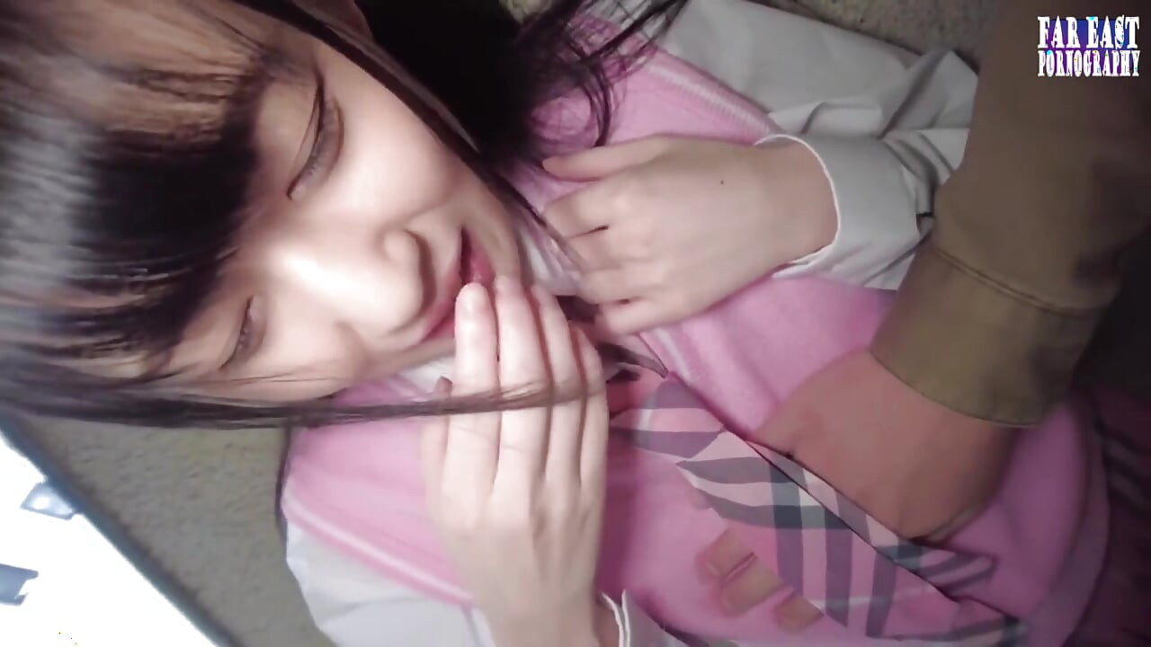 Bliss delicat gulp cu o tachinare cu părul mic, curbat, la o întâlnire orală dulce, partea 2