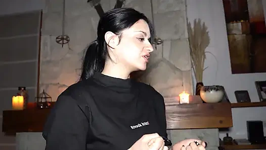 Pesta seks bokep argentina 4 pelacur yang haus kontol dan 2 cowok beruntung! - Knock Knock Club