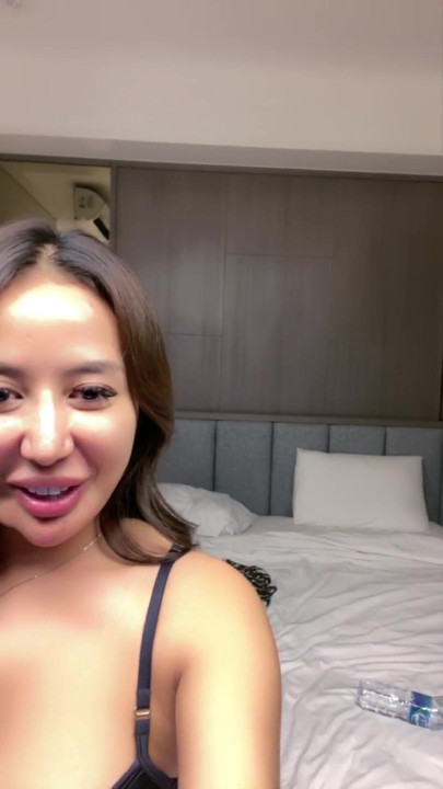 Big boobs model from indo horny as fuck | Clip 1