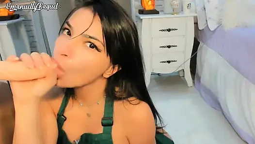 Barista nakal Anda menawarkan untuk cum padanya dan secangkir kopi