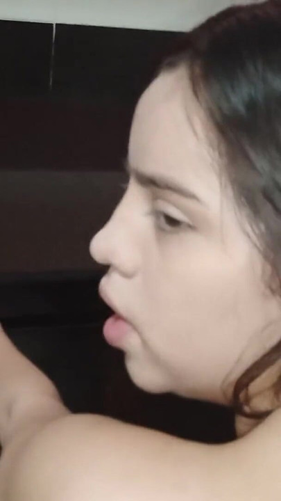 Stepsister gets a good fuck to her wet pussy | Clip 2