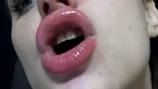 Fetish bibir! Mencium! Gloss bibir!