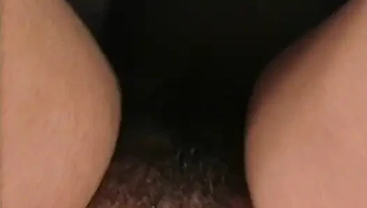Edle französische MILF reitet schwanz mit stil vor einer gesichtsbesamung