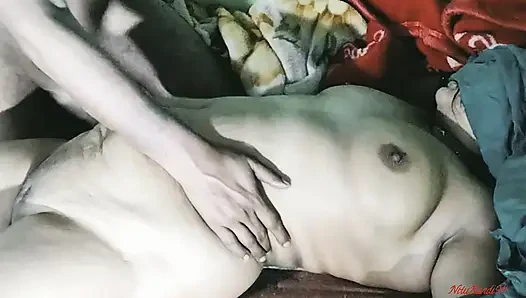 Pijat tubuh dan ngentot tante seksi india yang lagi sange berat