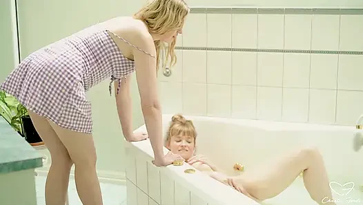 Gesättigt Mit Charlie Forde, Laney Day