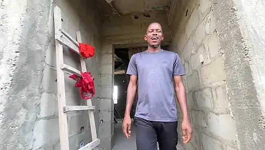 Kocam yeni tamamlanmamış binamızda beni sikiyor