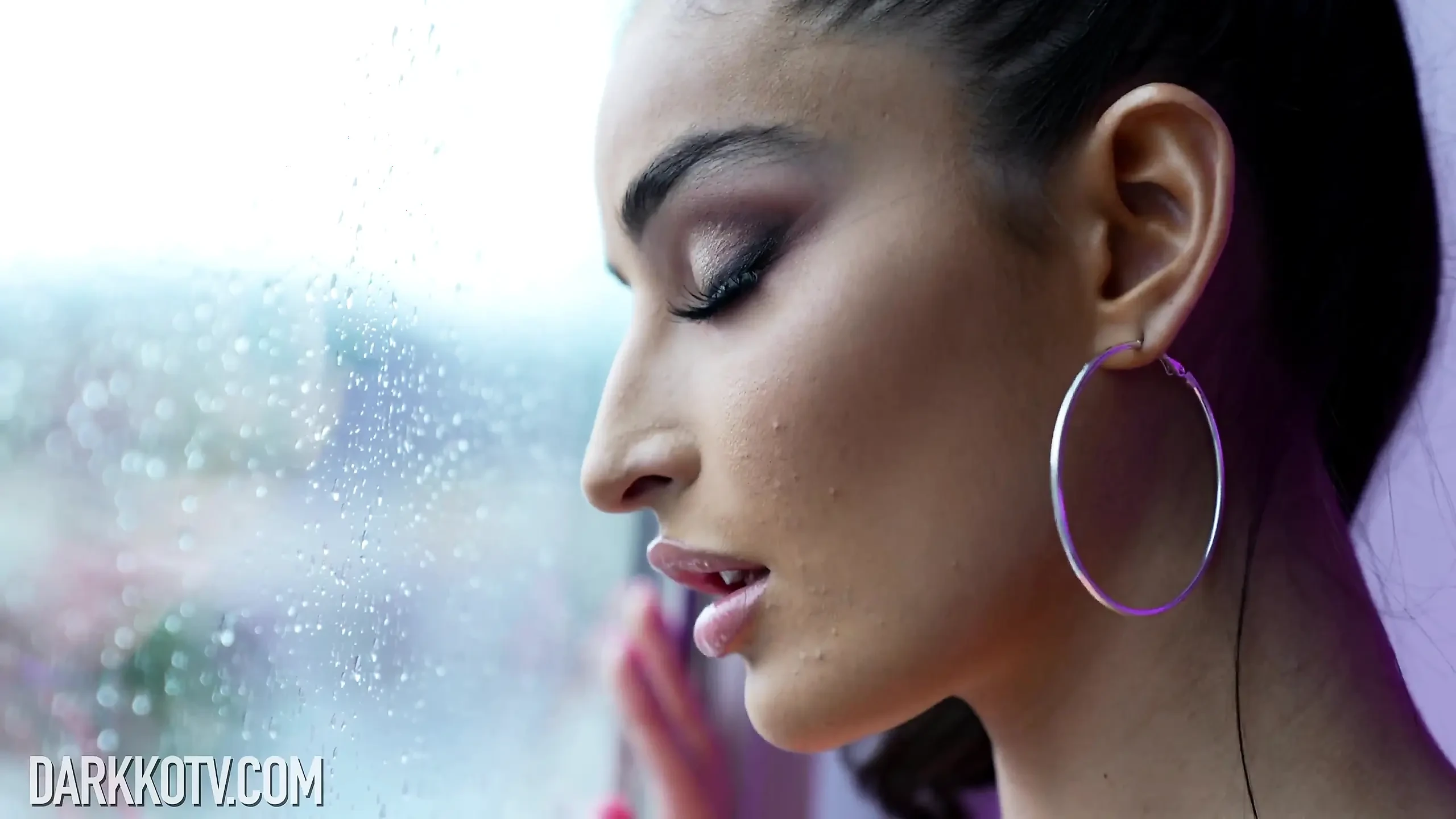 Emily Willis Deepthroat menampilkan Jonni Darkko