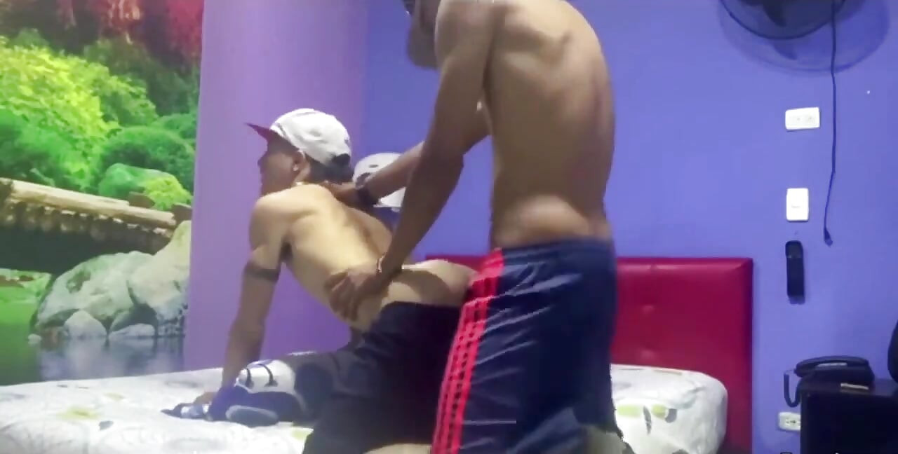 Having Sex in a Gay Hotel with a Heterosexual Man