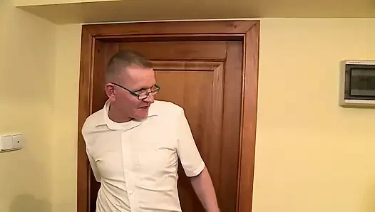 Riesiger reifer schwanz für böse deutsche milf