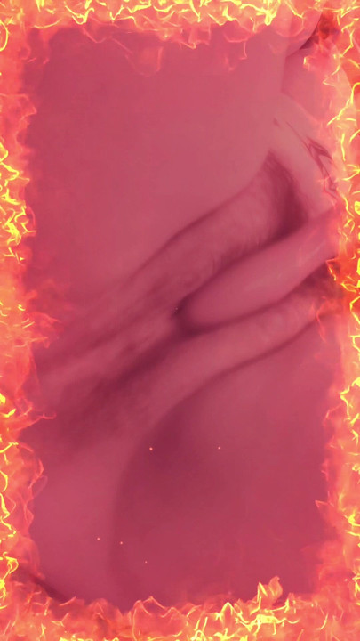 กูชอบเล่นคนเดียวบนเตียง