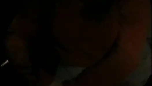 Dua tante sange berbagi satu kontol beruntung