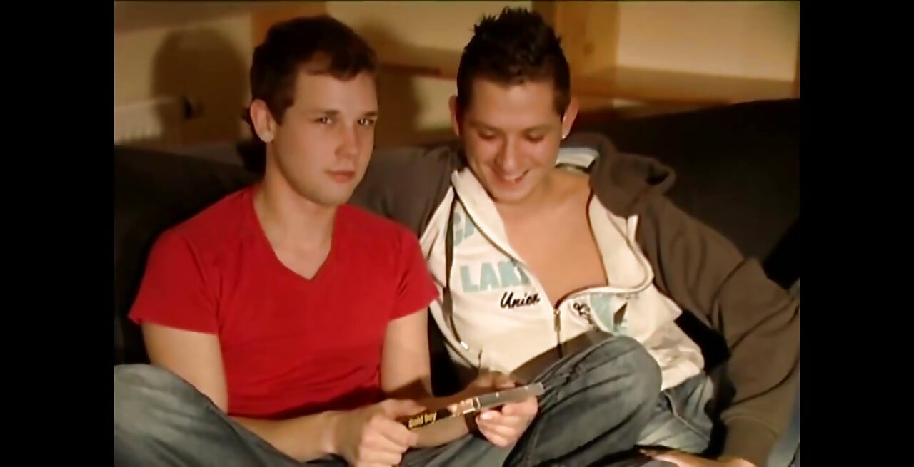 2つでも3つでもない...。OMG 4角質ボーイズ..マーティンと友人のデニス、フィリップ、フェリックス