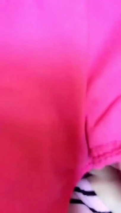 playing with my cameltoe