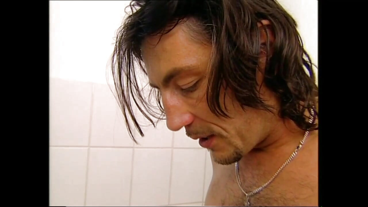 Teen tuyệt vời và máy bay bà già vú to bị con cu to đụ và xuất tinh vào miệng (phim đầy đủ)