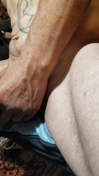 Roping my cock and balls for Xhamster.
