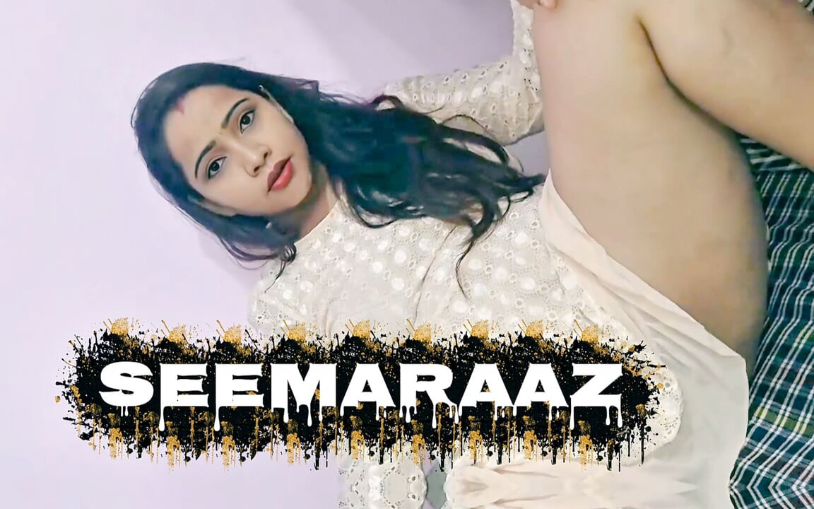 Hot Mumbai Girl Fucked up with Husband in Her Hostel Room Viral Video