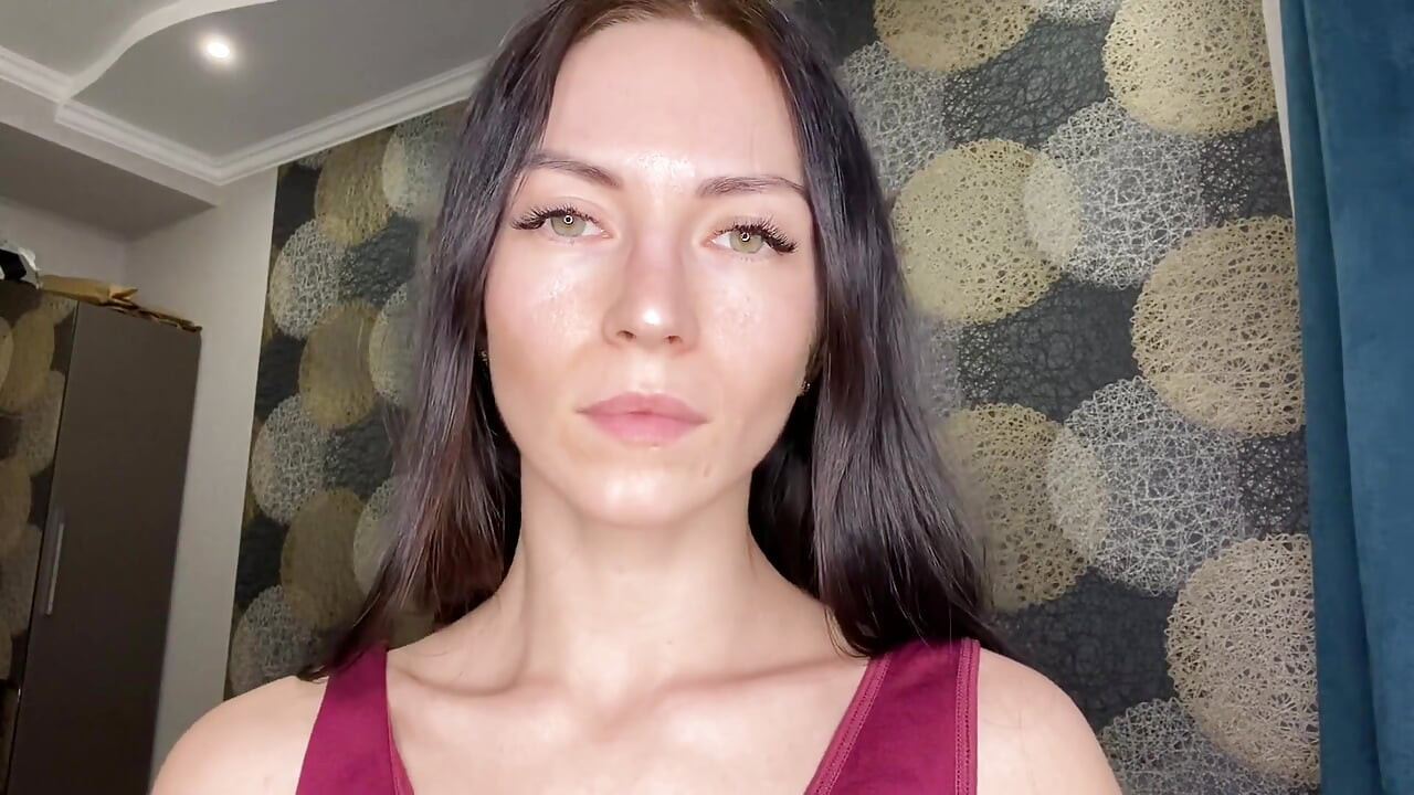 Face, Mouth, Lips Fetish Giantess