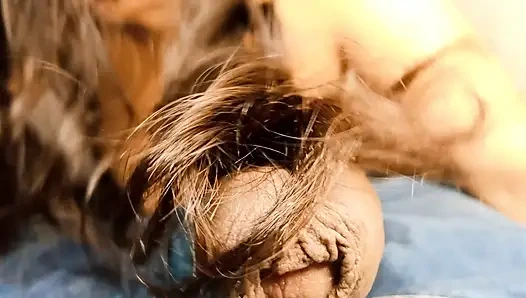 My stepsister likes that her hair smells like my penis