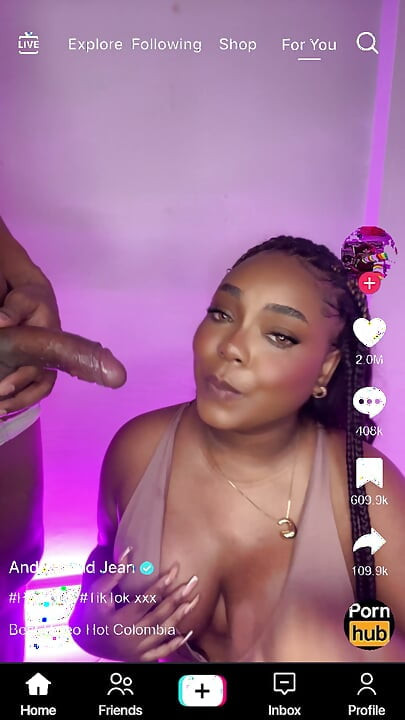 Moje kolumbijská TikToker nevlastní sestra mi dovoluje na její tváři živě TikTok