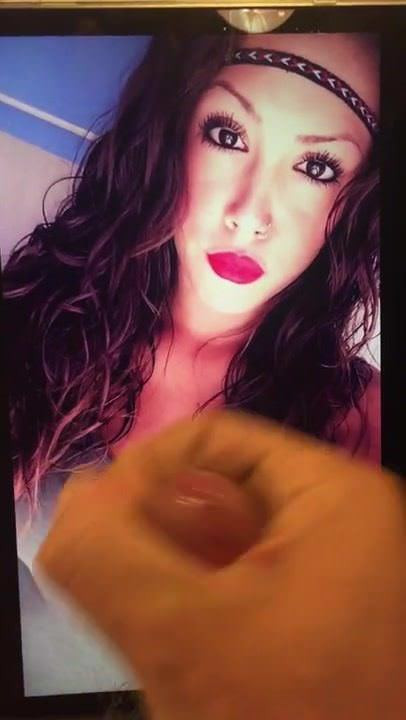 Cum On Noemi 1