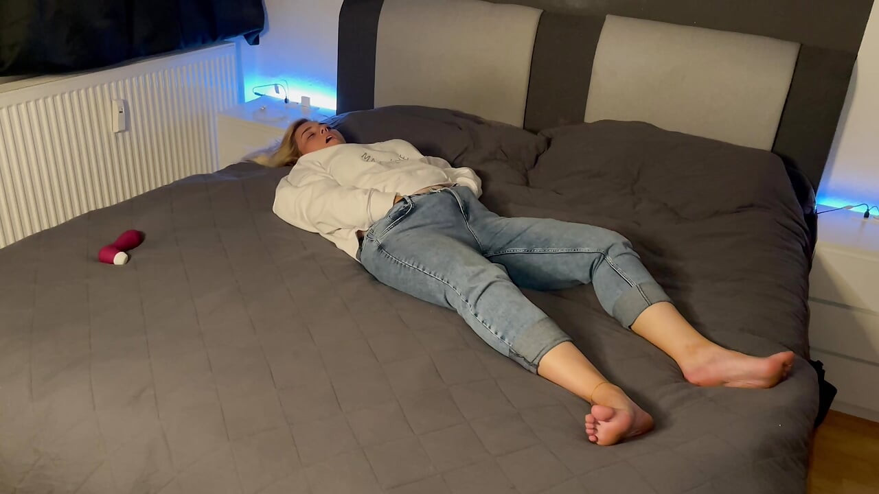Masturbation in the head cinema multiple orgasms satisfyer fingering wet on bed clitoris rubbing solo voice Time for me