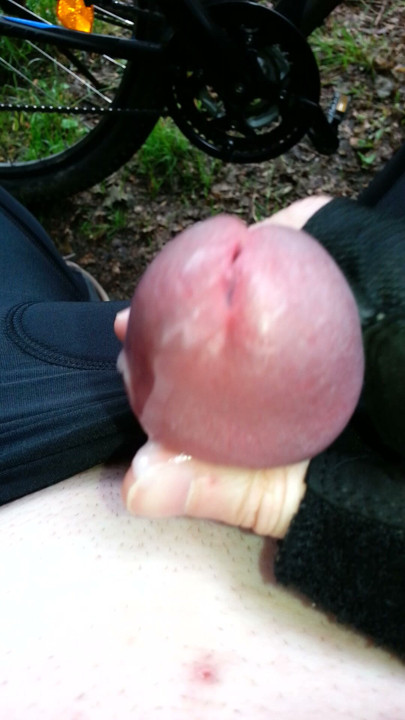 Got horny while cycling