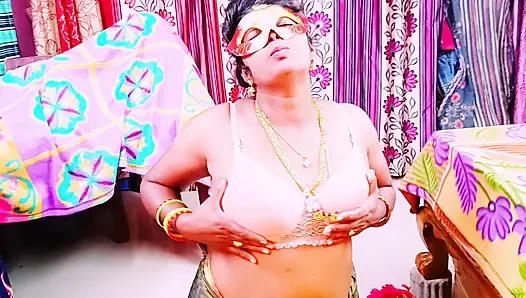 Ibu rumah tangga india lagi asik ngentot sama swamiji hordcore Telugu Dirty Talks.