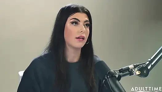 Profesyonel bir dominatrix olmak gal ritchie'nin beklediği şey değil! | Adult Time Podcast