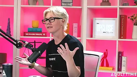 Kimmy Kimm Conquering Shame & Selling Used Panties | the Adult Time Podcast