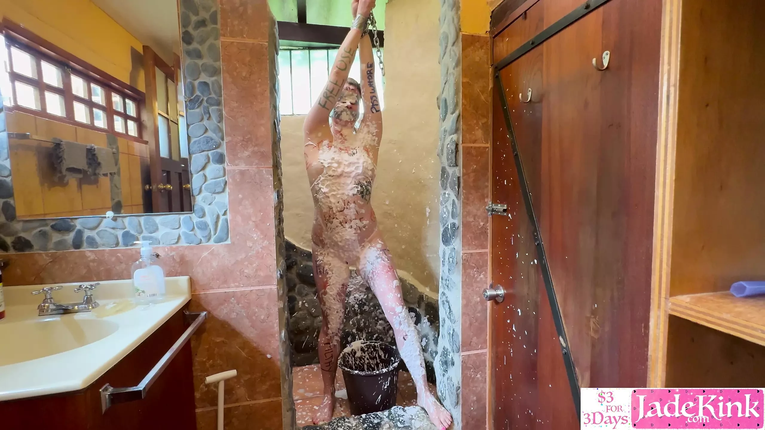 BDSM traktowana jak kosz na śmieci i używana z grubsza