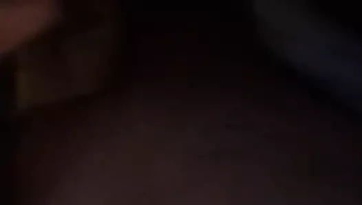 Bir likör şişesiyle