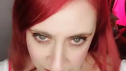 Eine Krankenschwester, Die Sich Extra Bemüht, Dir Den Besten Lutschen Deines Lebens Zu Geben!!!!