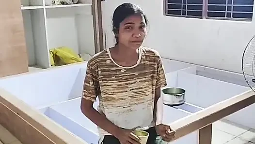 Adik tiri desa india pulang dari pasar dan kau melihat dia membantu abang iparnya untuk masturbasi indianalexaqueen