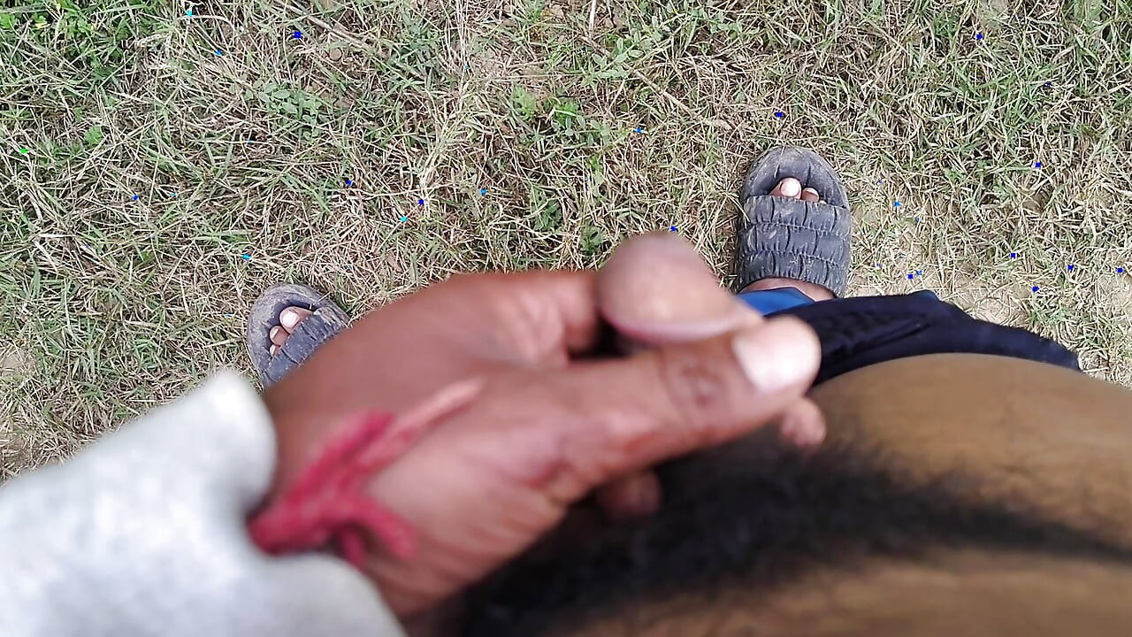 Thandi ke Mausam mein hath se jungle mein Mausam