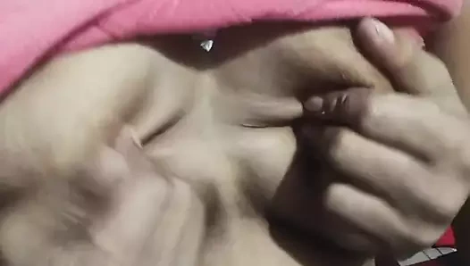 Saudara tiri meniduriku sepanjang malam