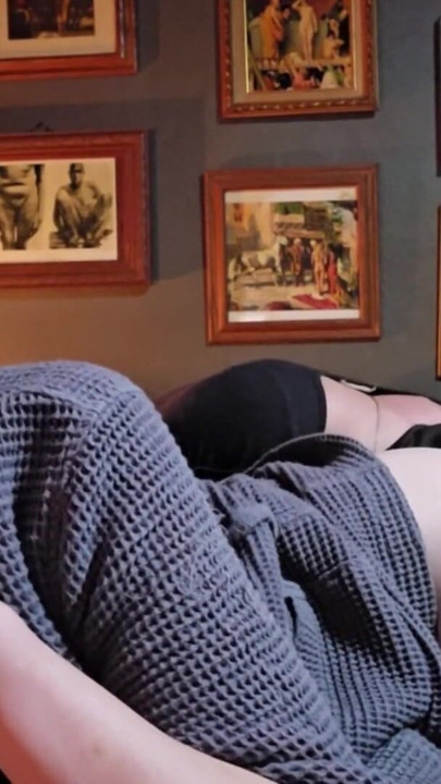 Laughing at the humiliated cuckold Ricky while I get my pussy ate | Clip 2