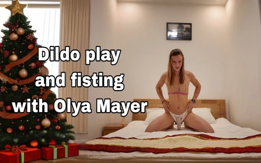 Trans olya mayer ile dildoya biniyor ve yumruk sokuyor